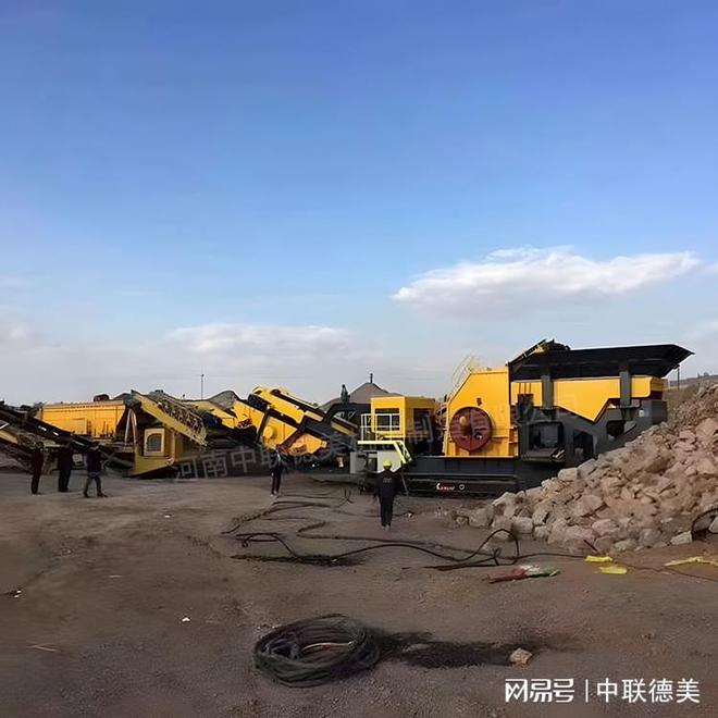 开云(中国)Kaiyun官方网站建筑垃圾分离机设备-安徽铜陵建筑废料破碎机-中联