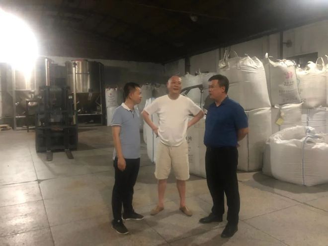 开云干了15年塑料从业者吐露心声：生意真难做好累想放弃！