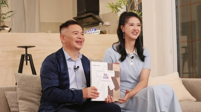 Kaiyun真实“利”实木普惠风暴！米兰纳推出799元㎡行业极致质价比顶配！(图3)