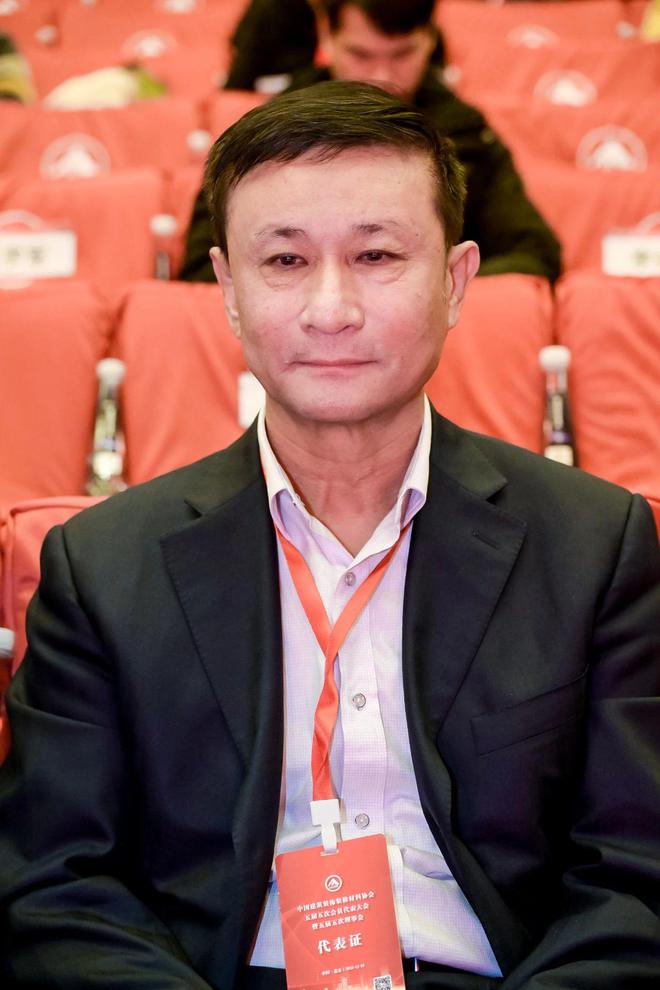 开云坚守初心铸造匠心！2024第四届全装修论坛结束(图2)
