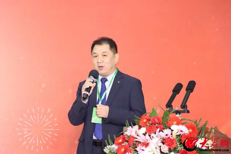 Kaiyun第九届胶带机械塑料包装展销会暨“一带一路”国际贸易展览会开幕(图2)